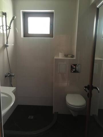 Фото номера Двухместный номер с 1 кроватью и видом на горы Гостевой дом Guest House Rest г. Cherni Osŭm 3